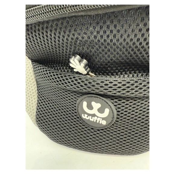 New Wuffle Pet Dog Travel Carrier Front Facing Backpack Size Small Up To 5.5 lbs - Picture 11 of 14